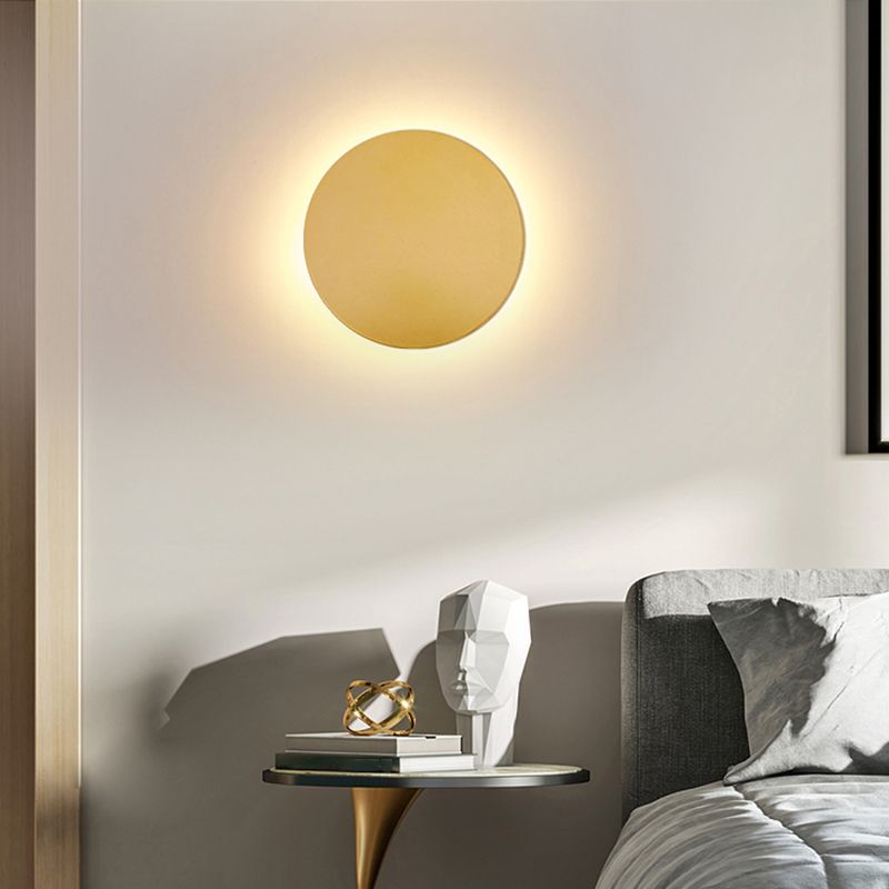 Kyris Round Minimalist Wall Sconce Black/Gold/White. Living Room