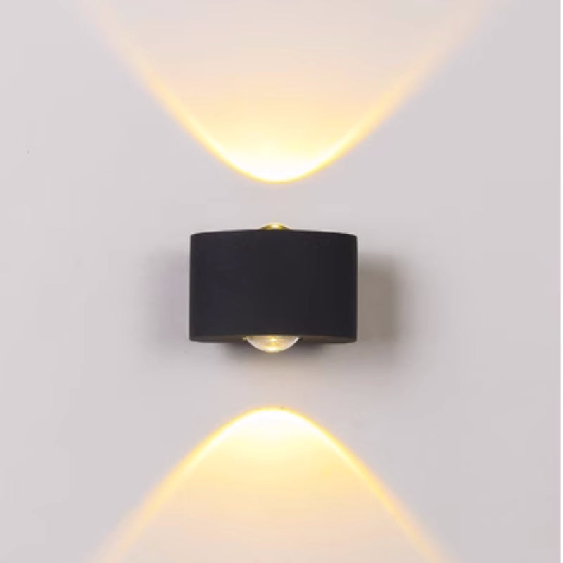 Tronix Modern Rectangular Wall Sconce Black/White. Corridor