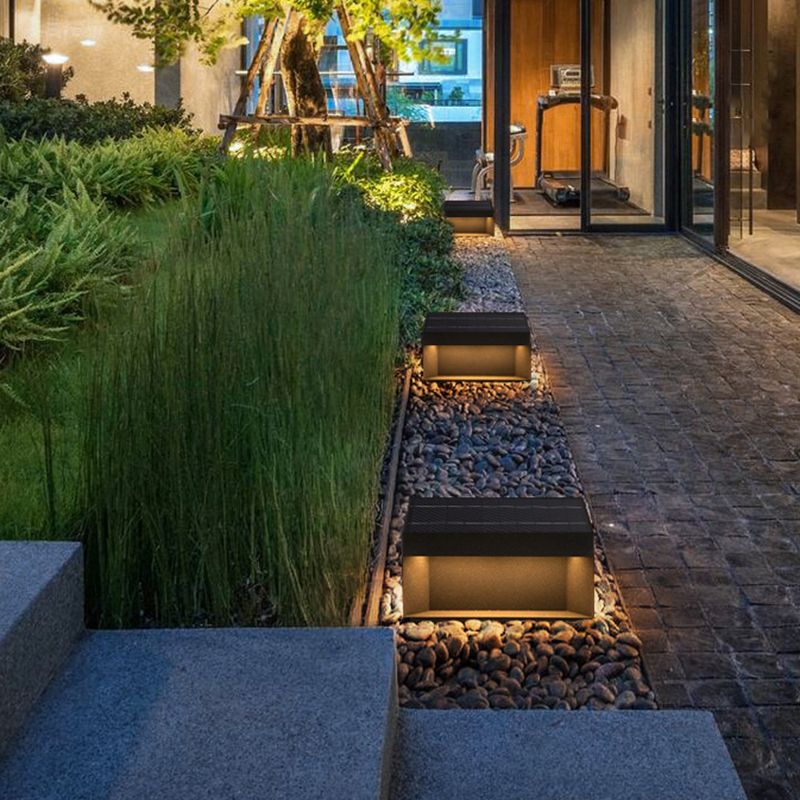 Elow Outdoor Post Lamps Modern Square Solar