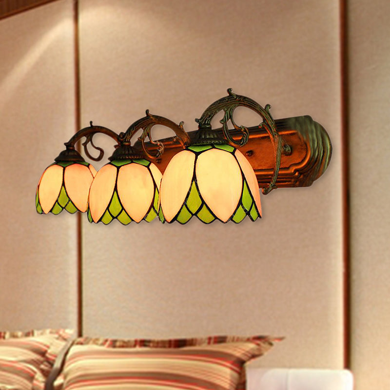 3 Heads Scallop Vanity Light Tiffany Stained Glass Decorative Wall Fixture Light in Pink
