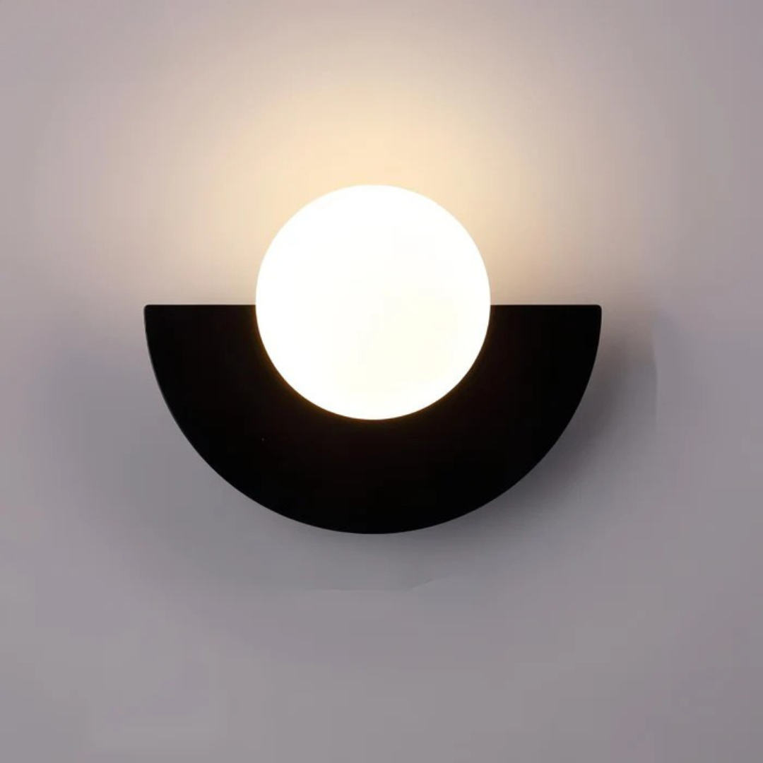 Lyca - Stylish Wall Lamp Indoor