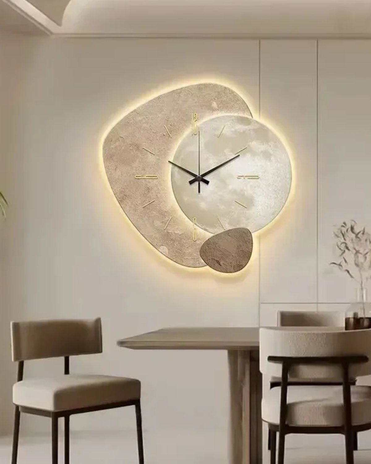 The Lunar Time