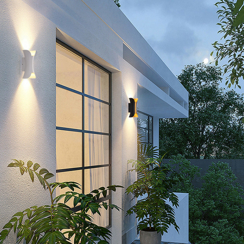 Modern LED Outdoor Wall Light - LumiEdge