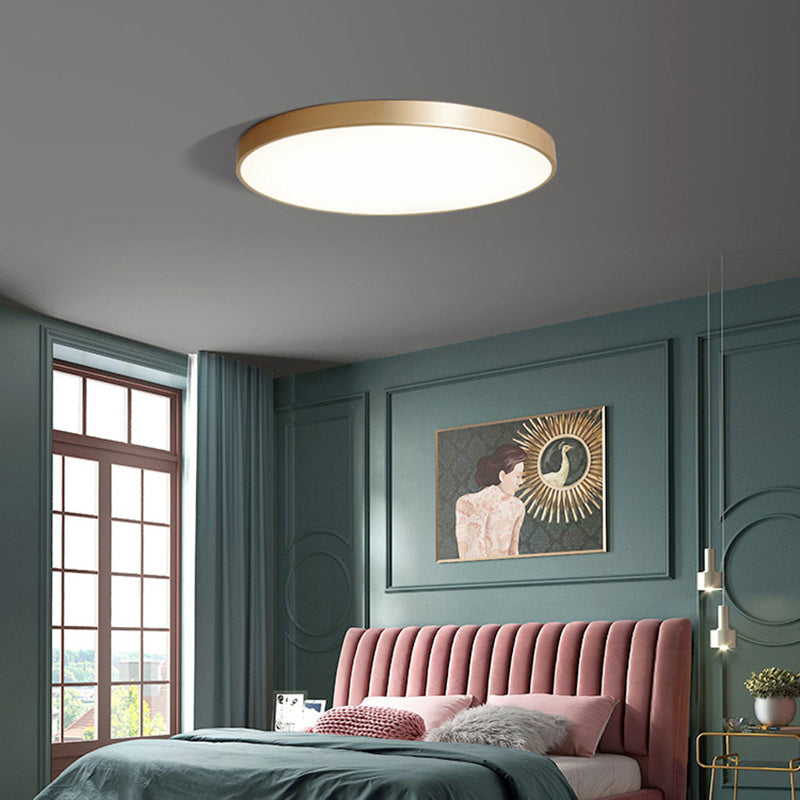 Gold Metal Circular Flush Mount Ceiling Lamp Modern Style LED Flush Mount Lighting for Bedroom