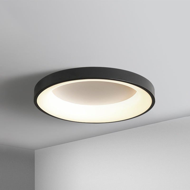 Metal Circular Flush Mount Ceiling Lamp Nordic Style LED Flush Mount Lighting for Bedroom