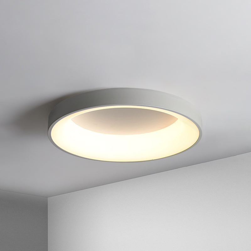 Metal Circular Flush Mount Ceiling Lamp Nordic Style LED Flush Mount Lighting for Bedroom