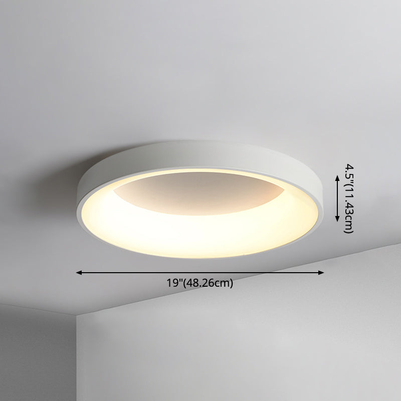 Metal Circular Flush Mount Ceiling Lamp Nordic Style LED Flush Mount Lighting for Bedroom