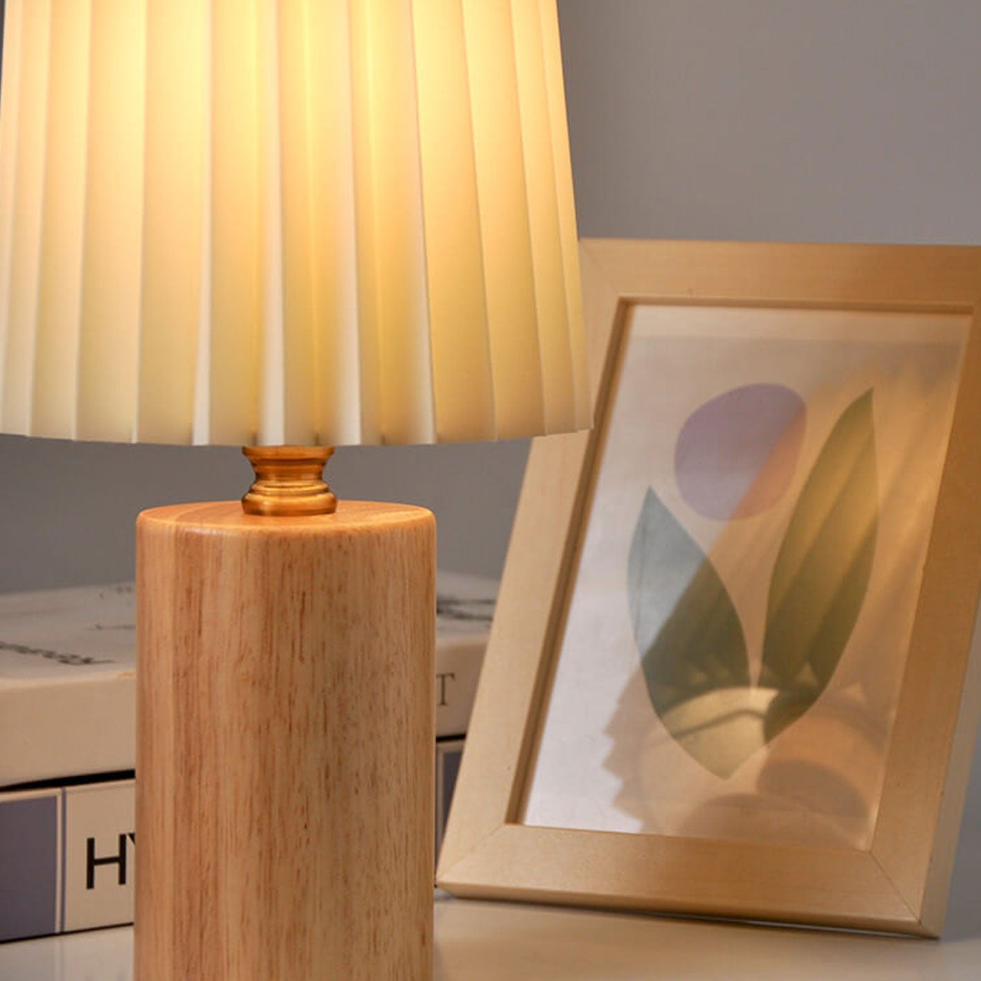 Vintage Korean Pleated Fabric Cylinder LED Table Lamp | 1-Light