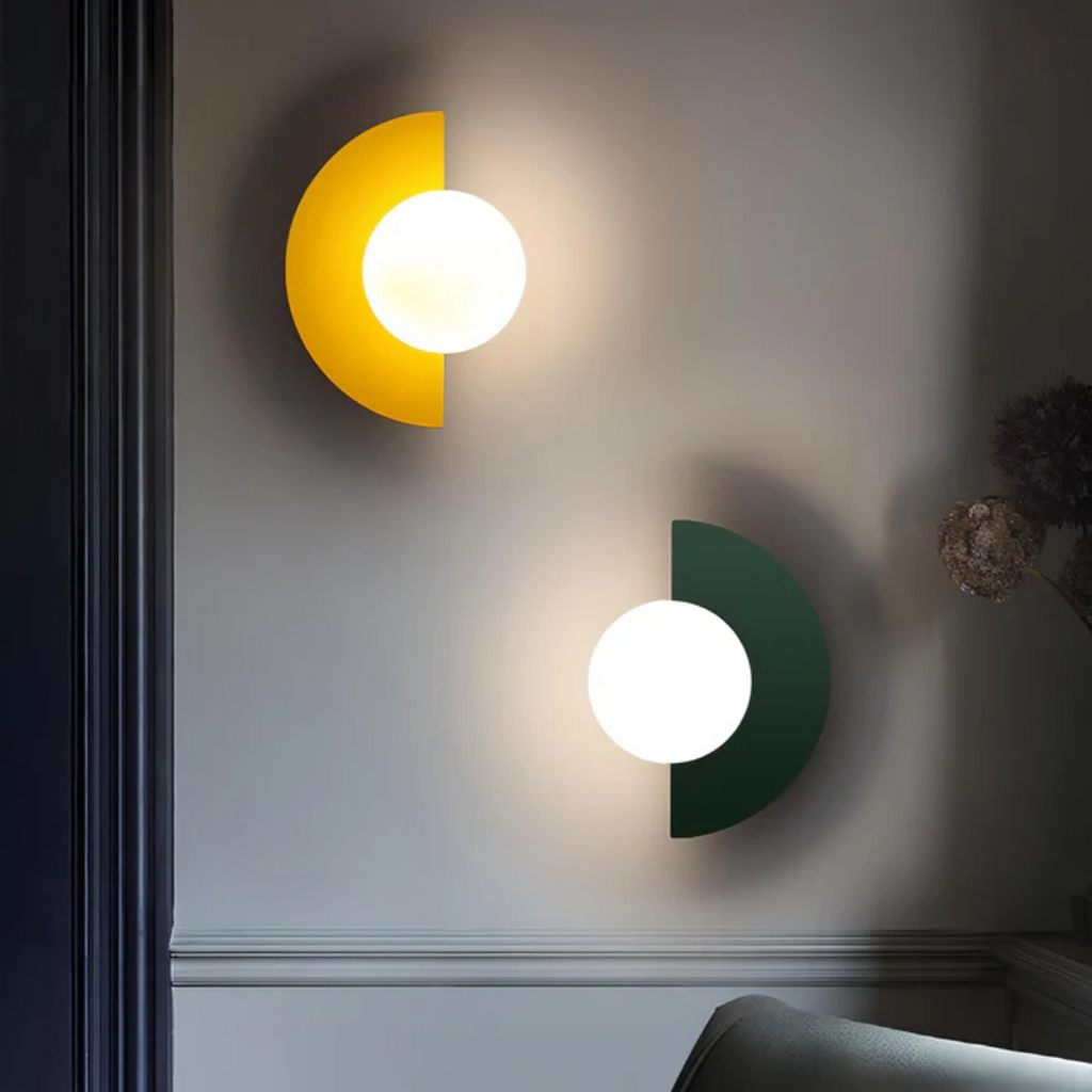 Lyca - Stylish Wall Lamp Indoor