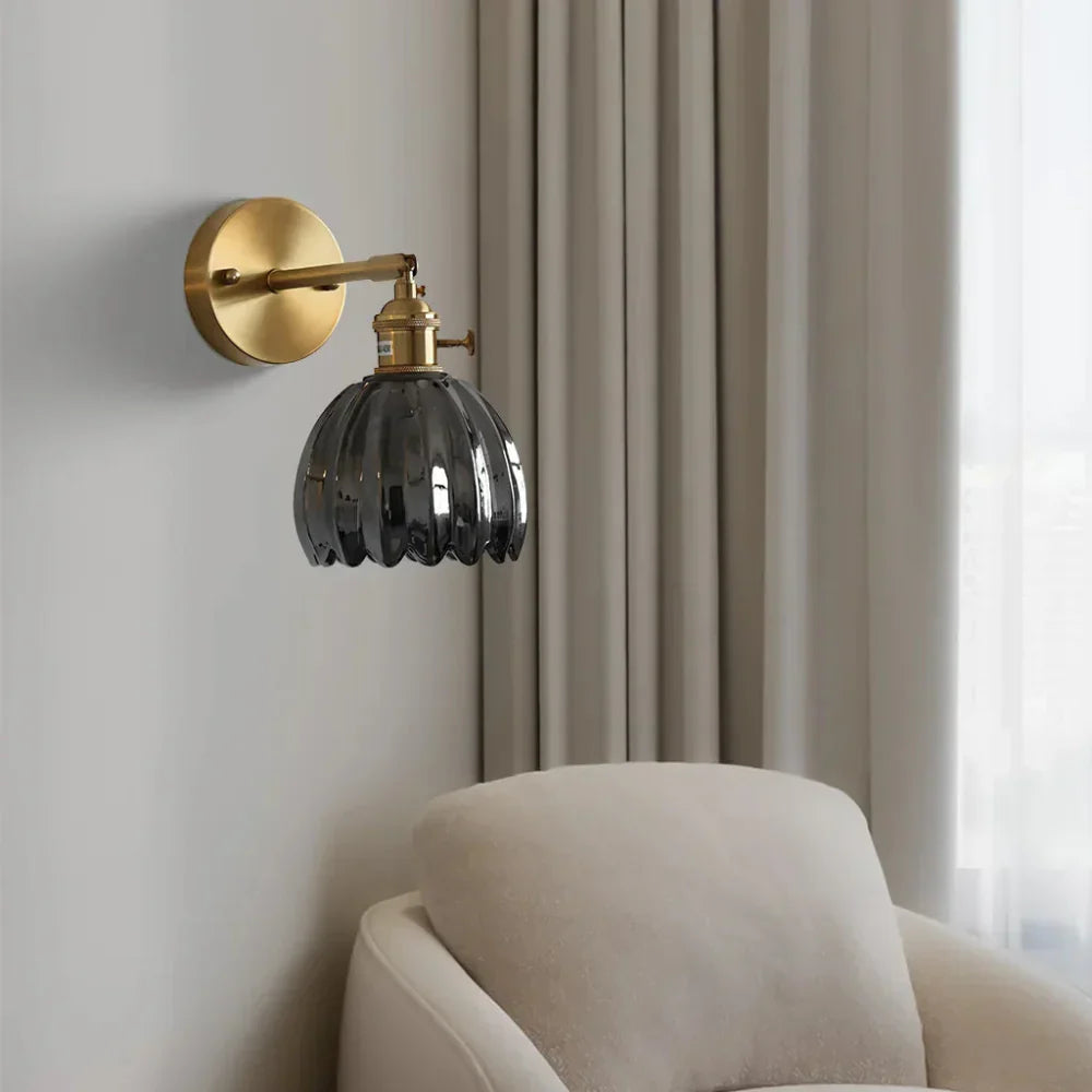 Vintage Brass Tulip Glass Wall Sconce 1-Light