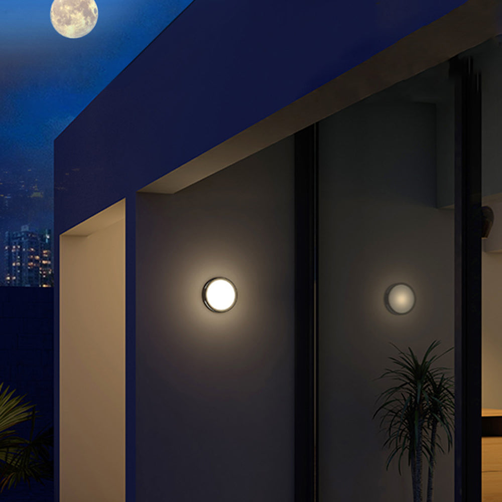Ray Modern Round Metal/ Outdoor Waterproof Wall Lamp, Black