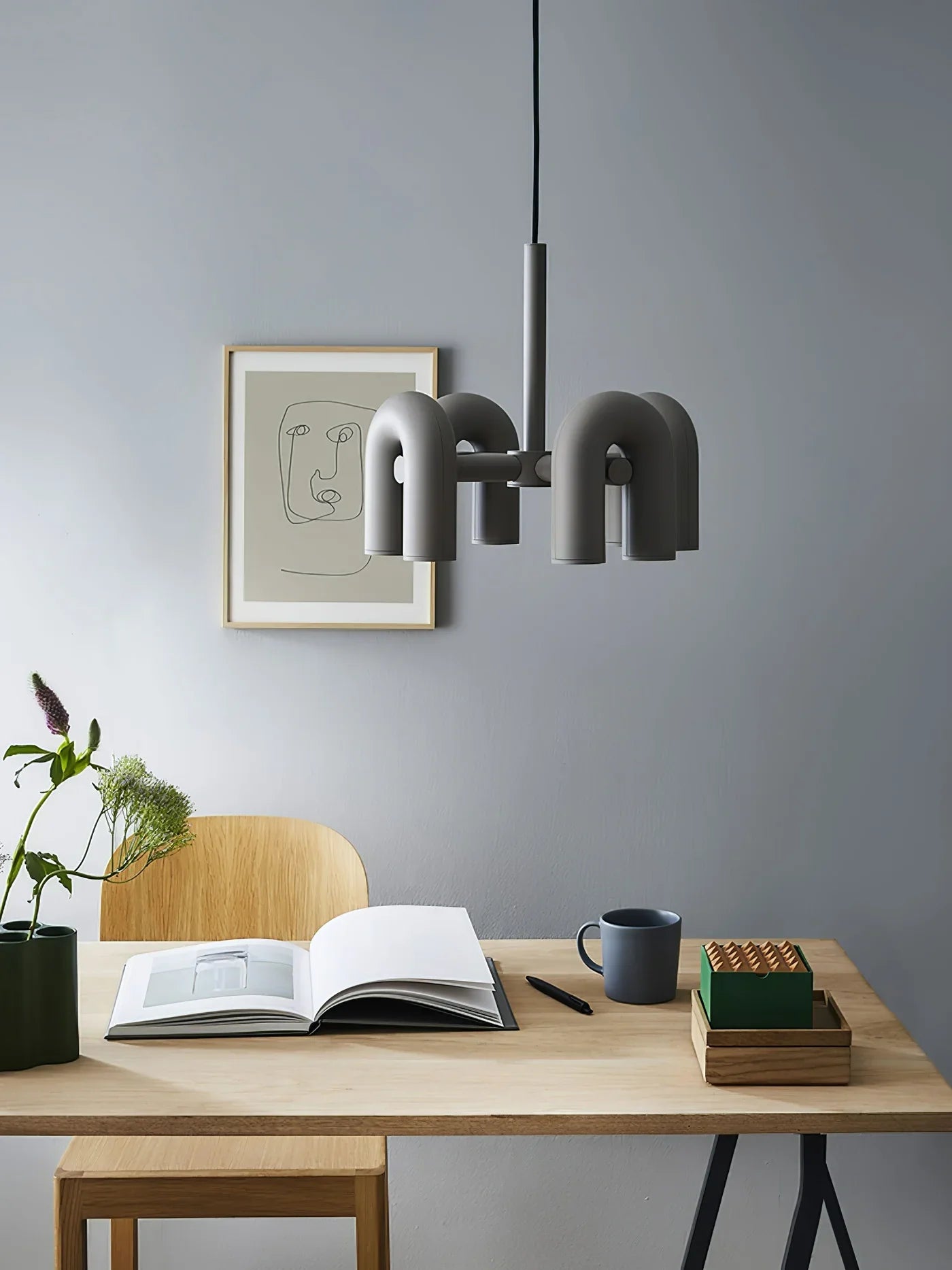 Designer Hanging Lamp with Sculptural Form – Modern Lighting