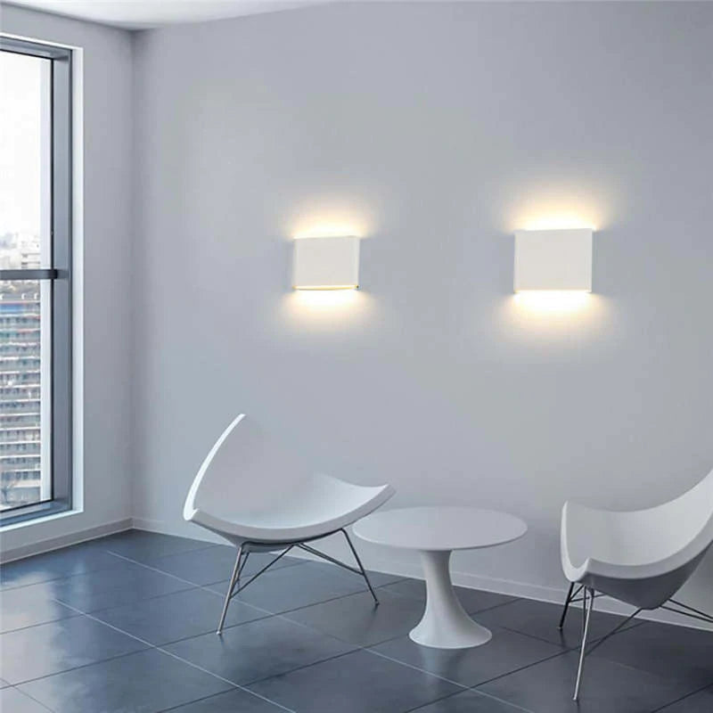 Ray Modern Waterproof LED Wall Light Rectangular Indoor/Outdoor White/Black Metal