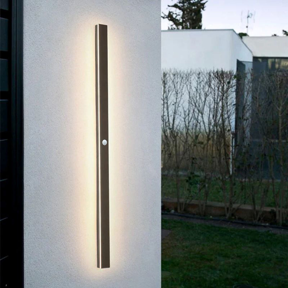 Ray Modern Linear Outdoor Wall Light Metal Acrylic Garden Hall