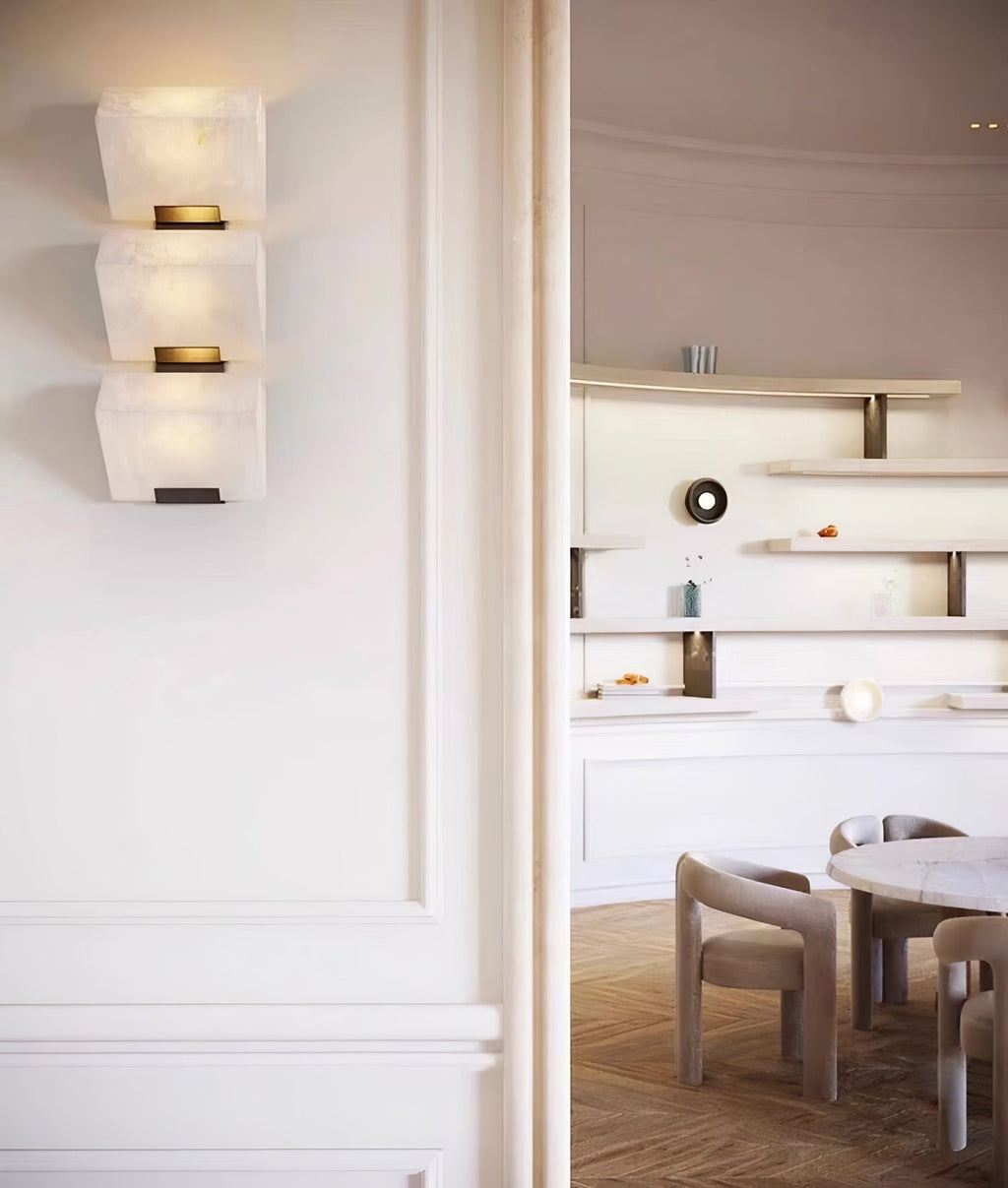 Vimiryra Alabaster Wall Light