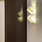 Vimiryra Alabaster Wall Light