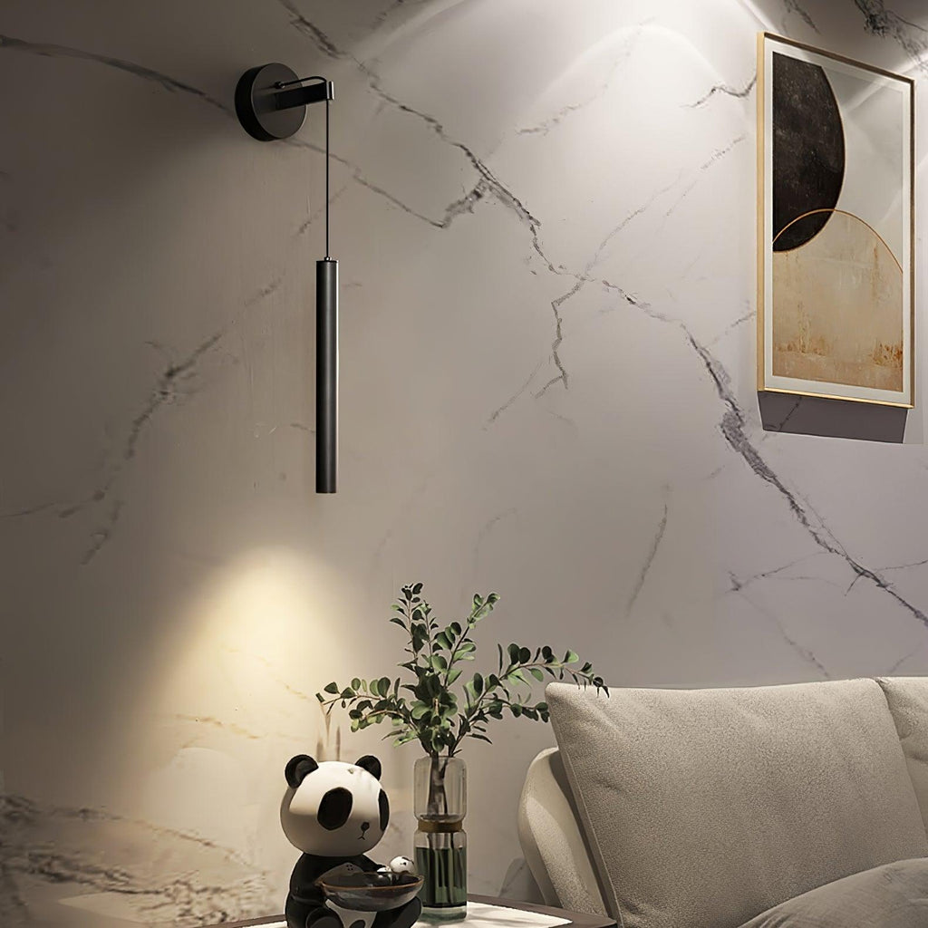 Cecilia Indoor Wall Sconce in Brass Lines