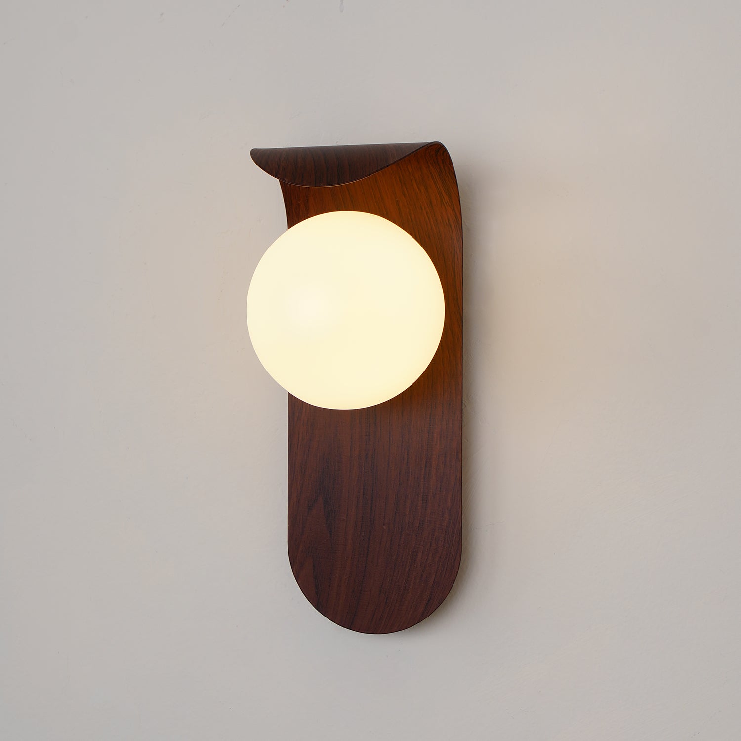Exuro Indoor Wall Sconce in Wood / Walnut