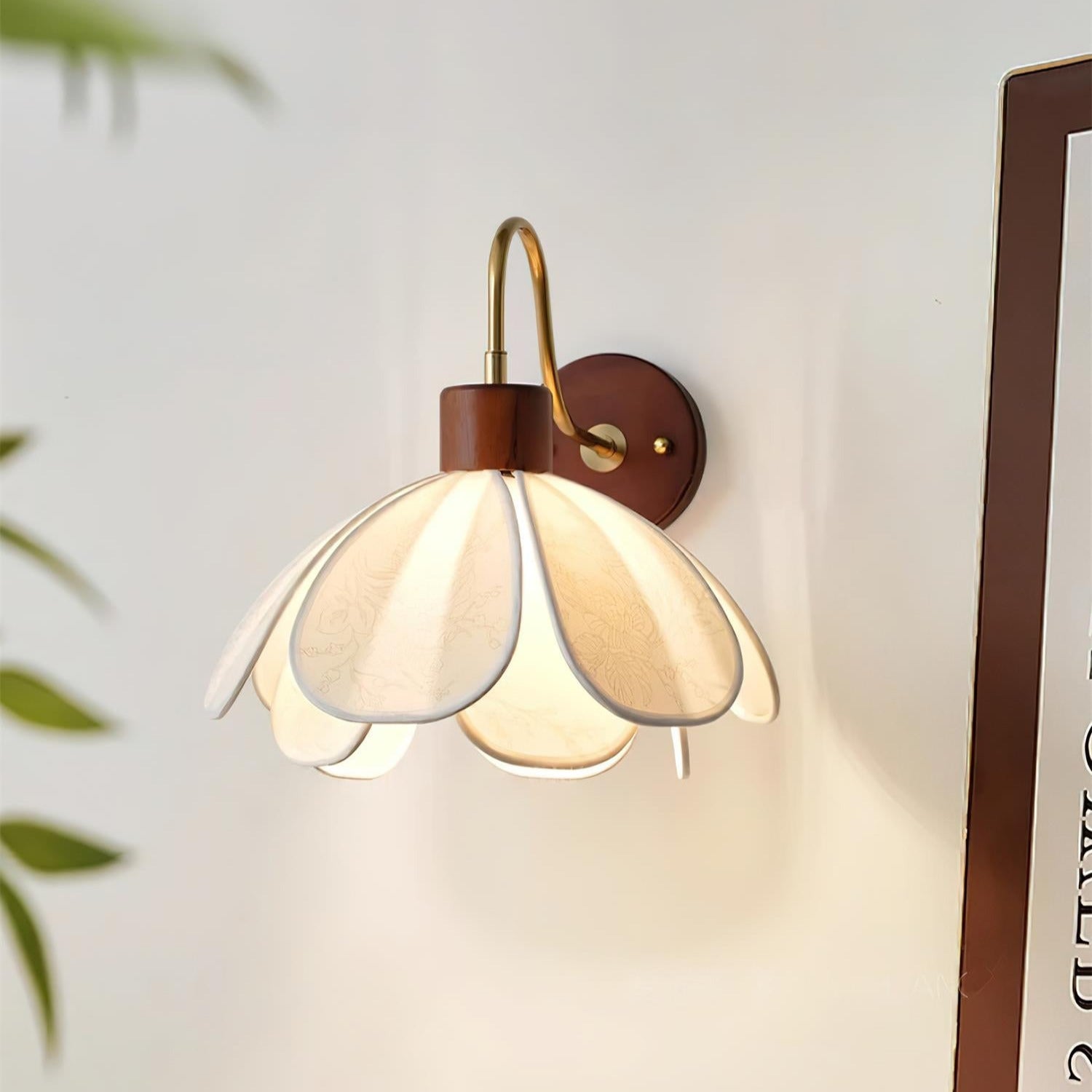 Yuki Floral Wall Sconce in Wood and Fabric