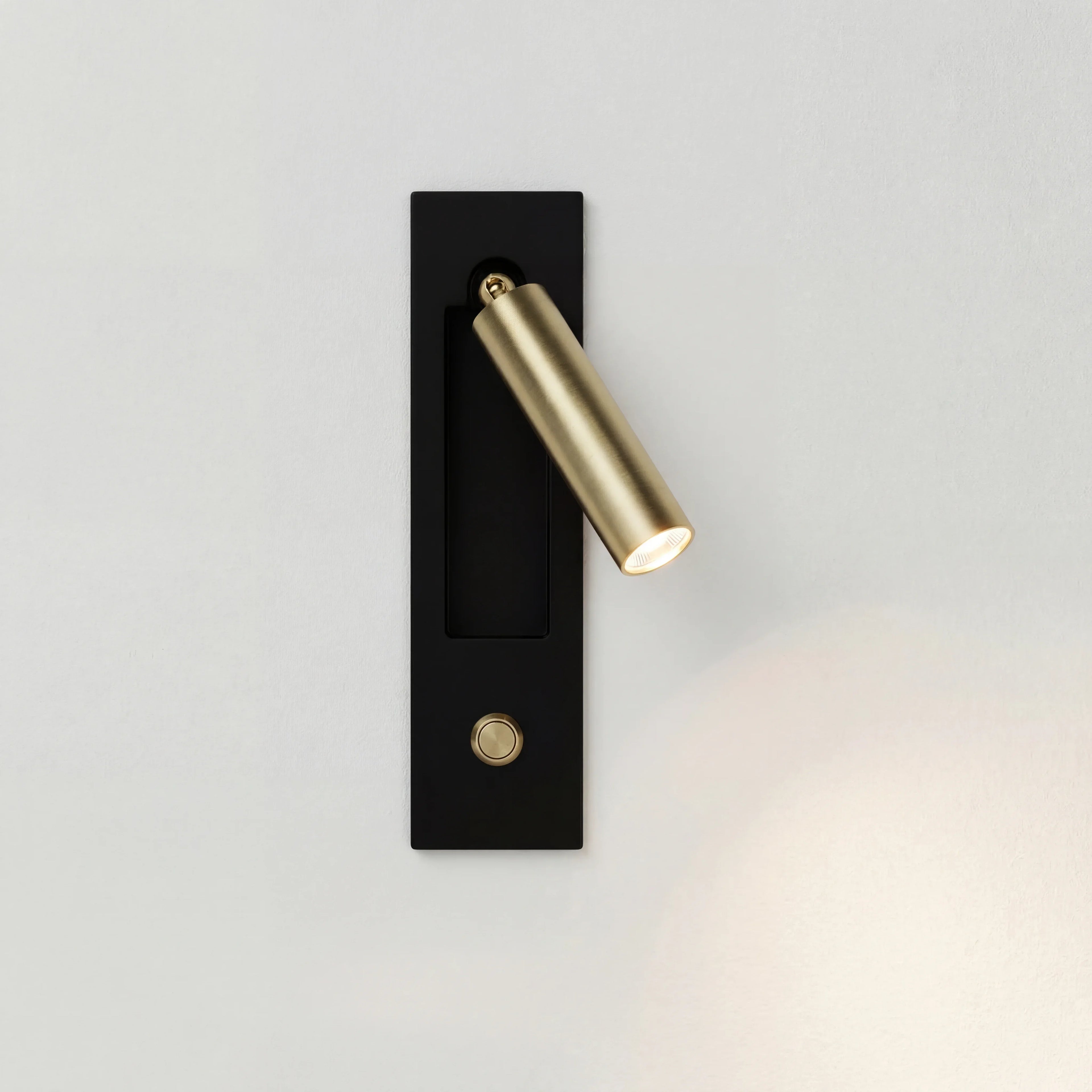 Colm Bedside Reading Wall Sconce