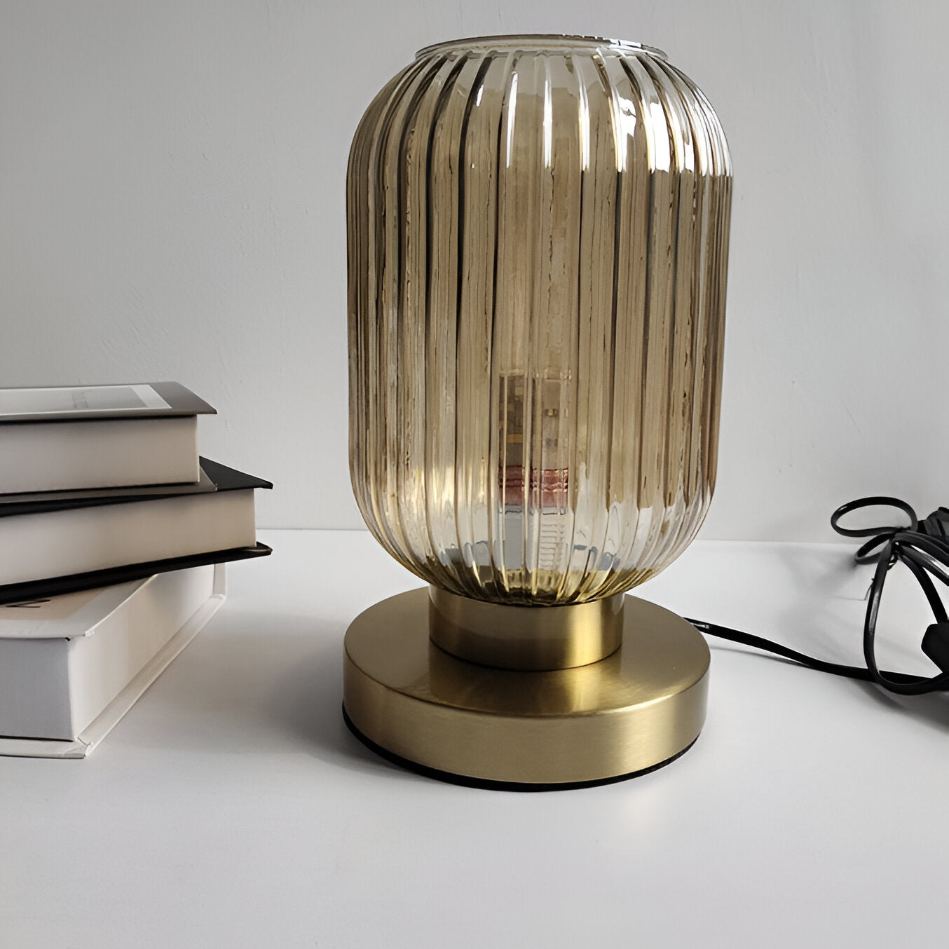Oriantha - Nordic Table Lamp with Ribbed Glass