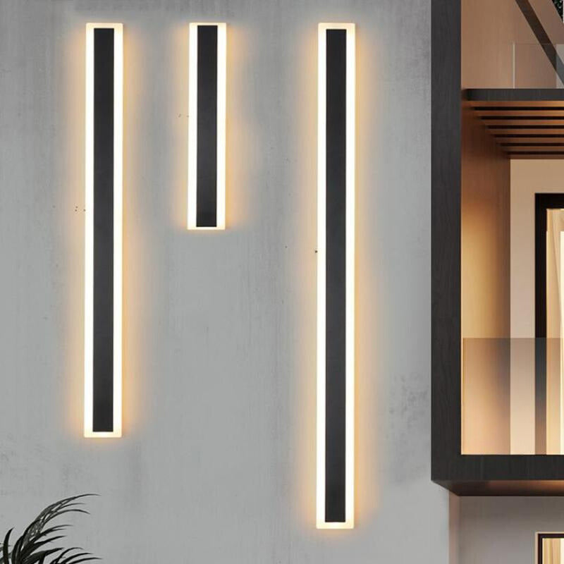 Fiala Modern LED Outdoor Wall Sconce Black
