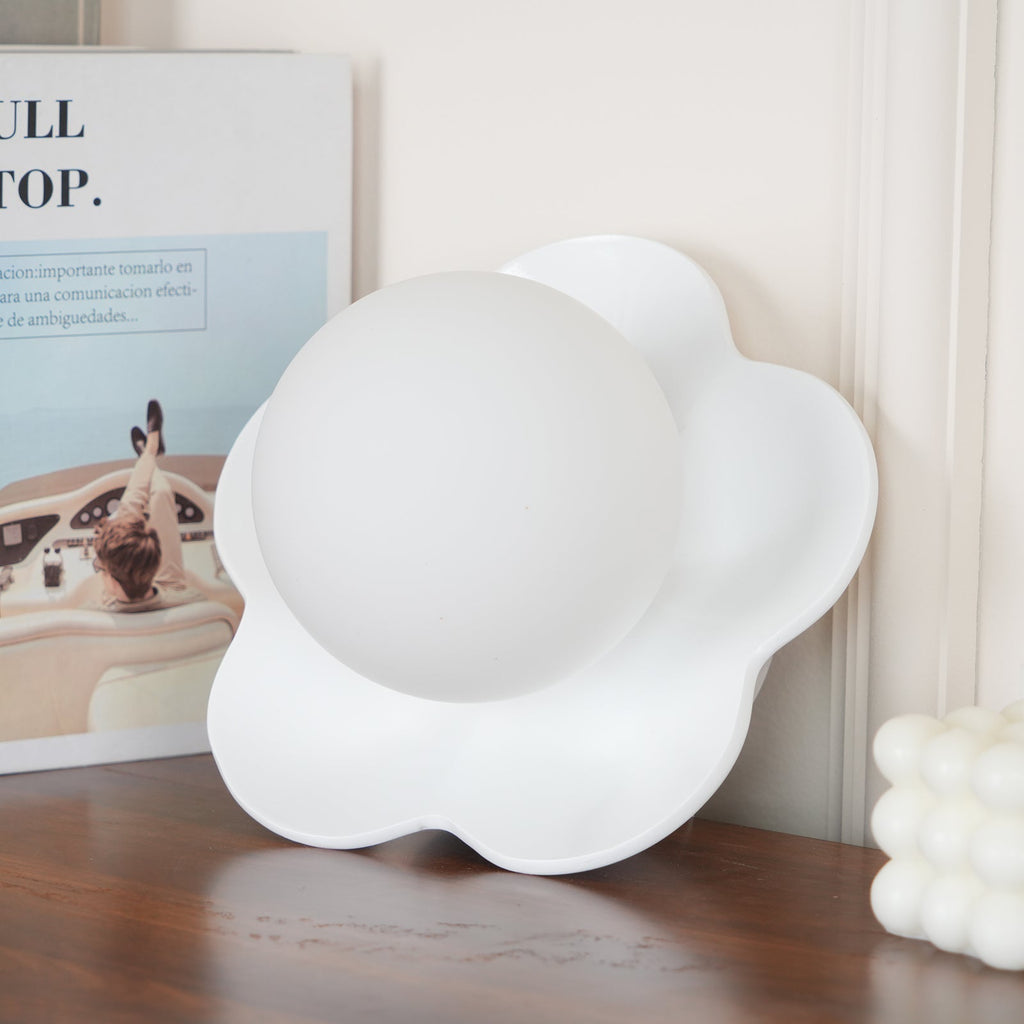 Arcore Fun Wall Lamp in Resin