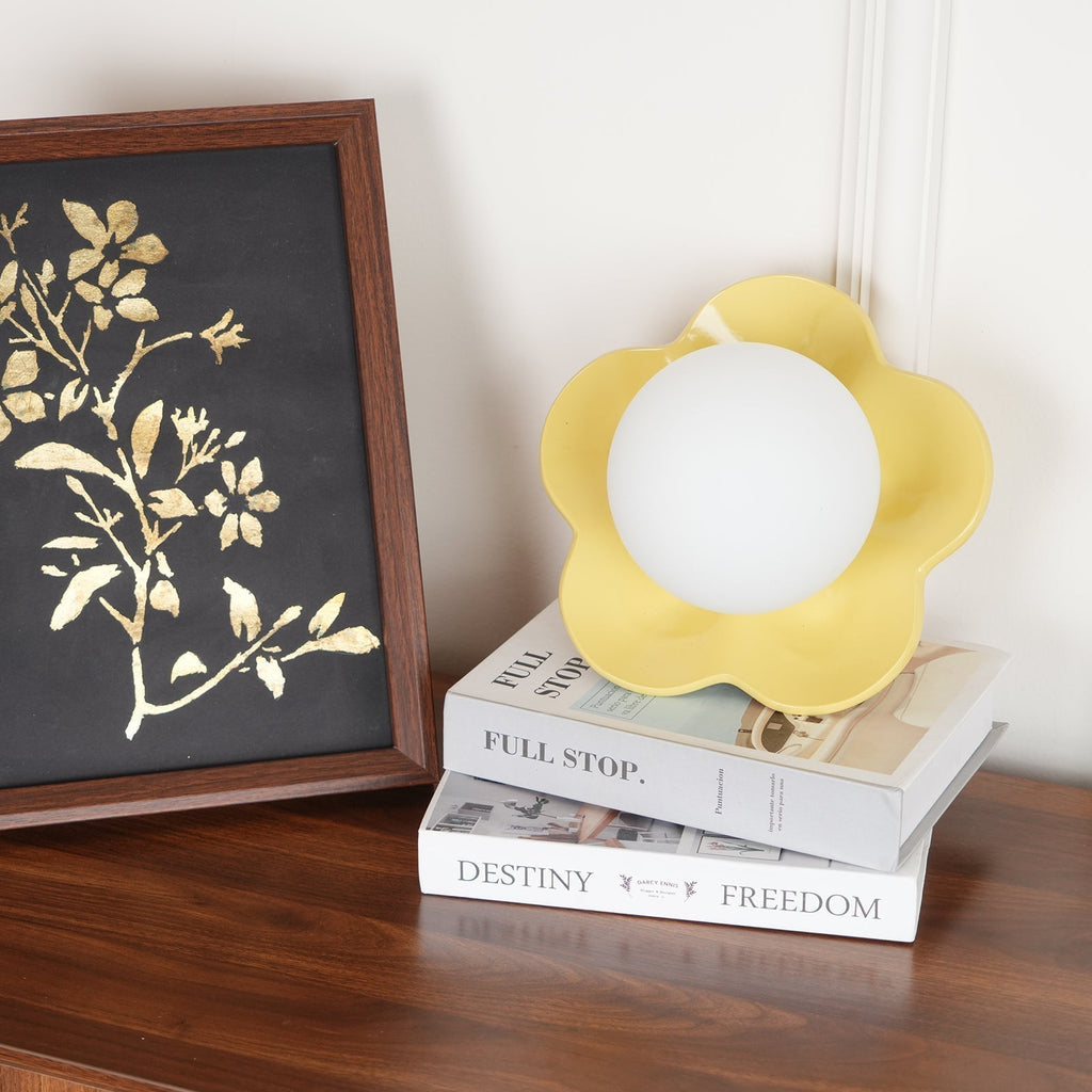 Arcore Fun Wall Lamp in Resin