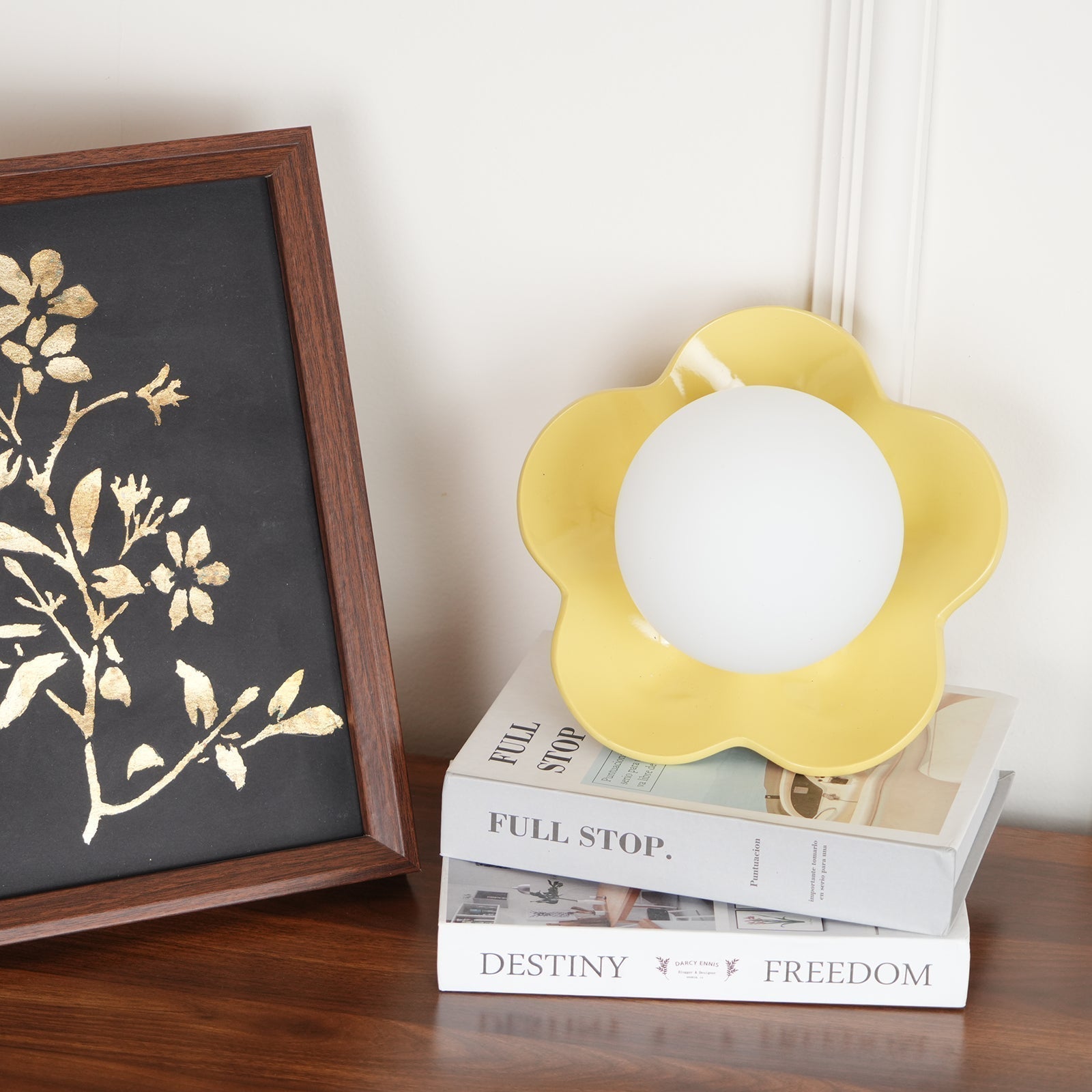 Arcore Fun Wall Lamp in Resin