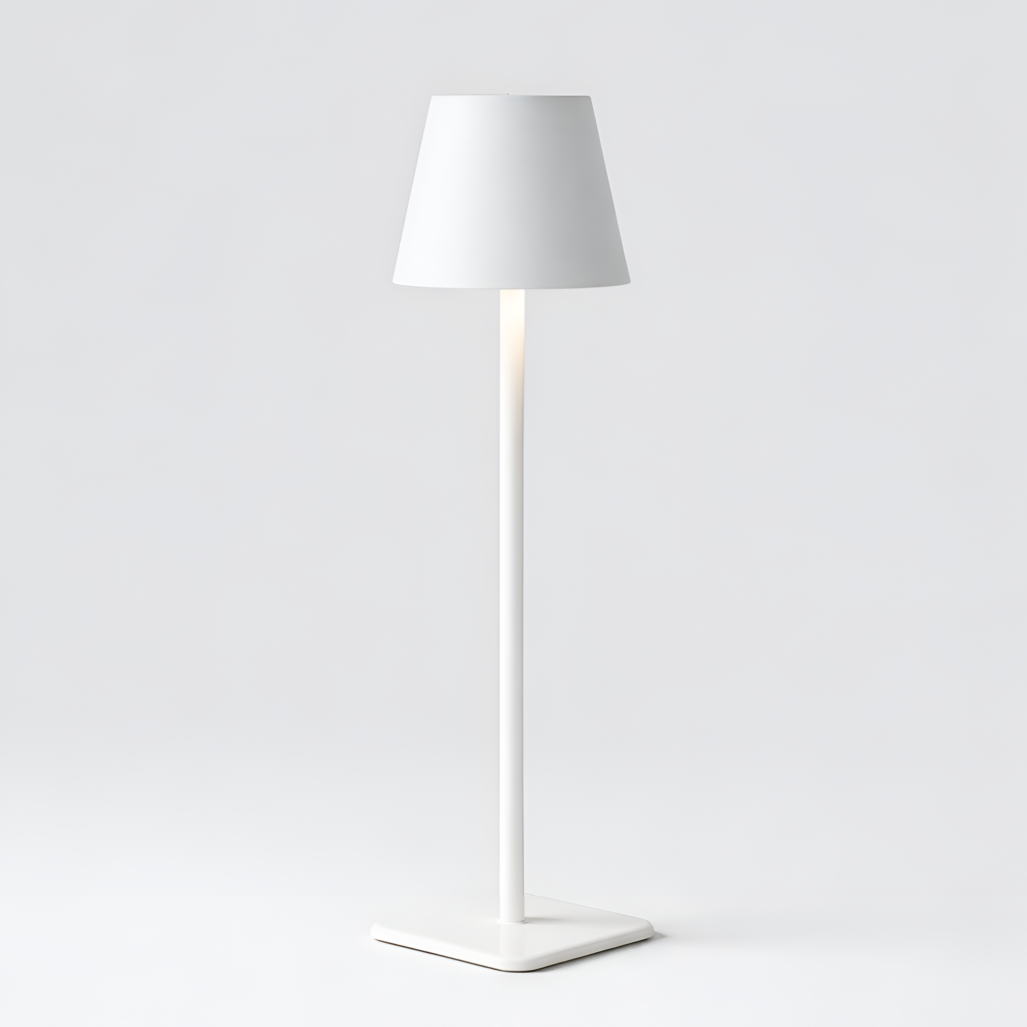 Roger - Wireless LED Table Lamp with Touch Control