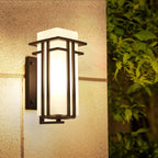 Outdoor Wall Lamp in Iron Retro Lantern