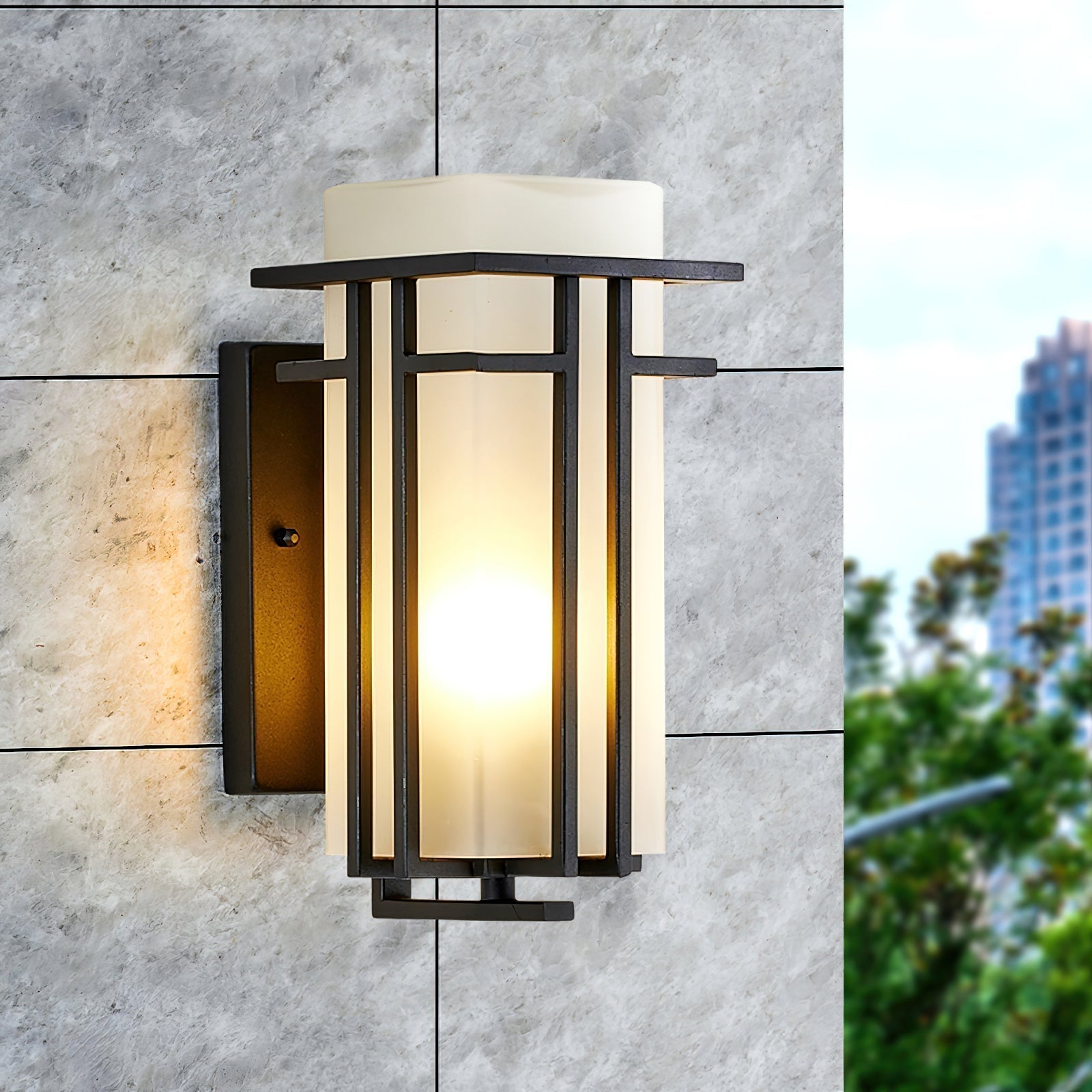 Outdoor Wall Lamp in Iron Retro Lantern