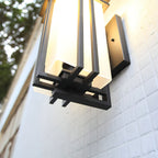Outdoor Wall Lamp in Iron Retro Lantern
