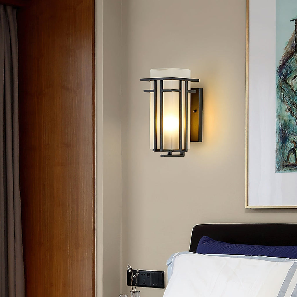 Outdoor Wall Lamp in Iron Retro Lantern