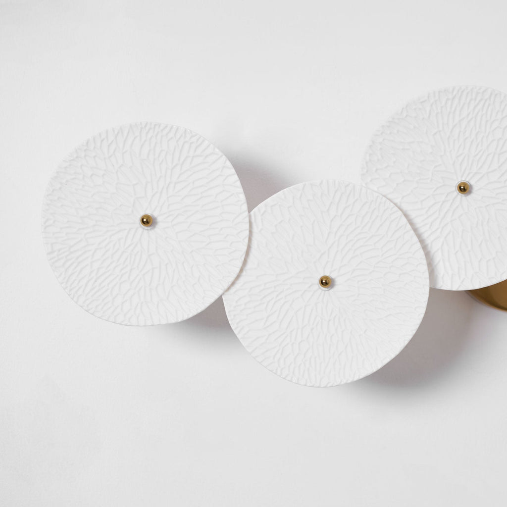 Jesse Nordic Art Petal Wall Lamp Elegant