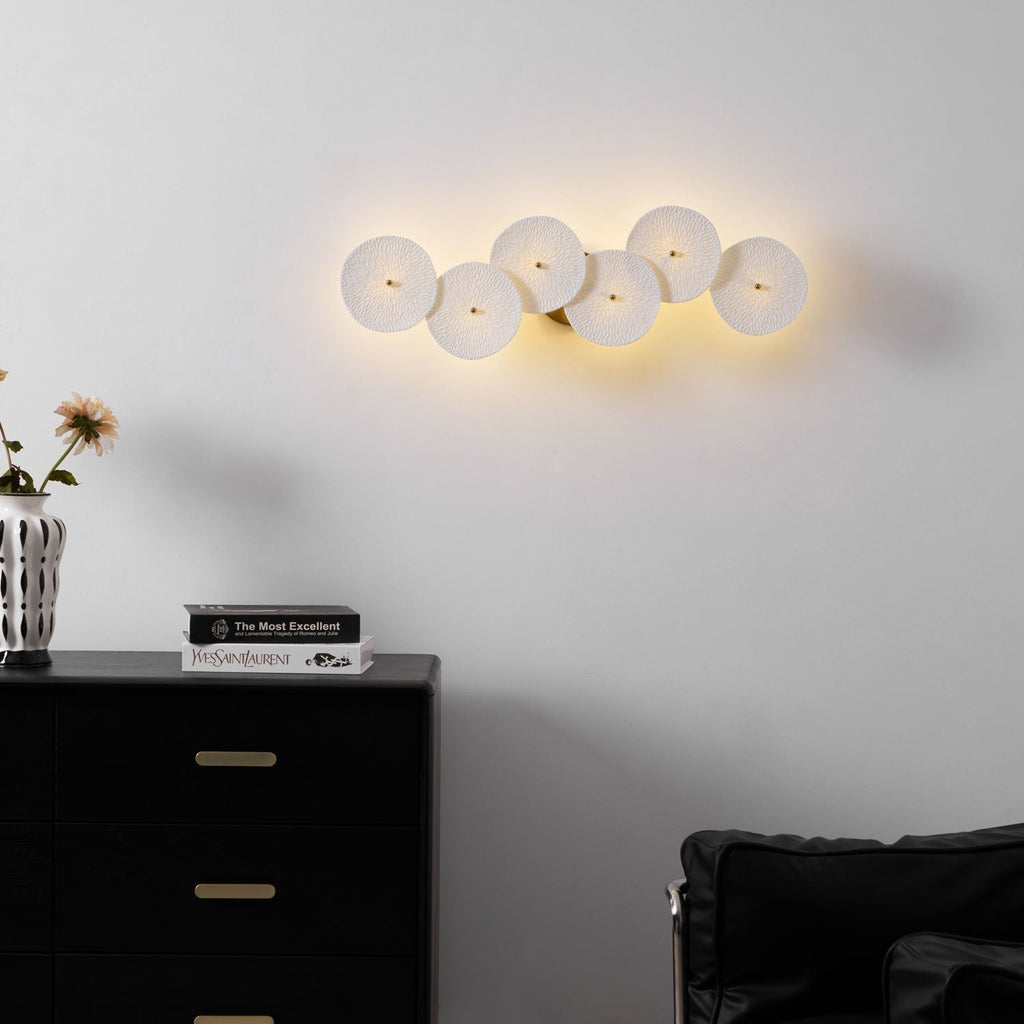 Jesse Nordic Art Petal Wall Lamp Elegant