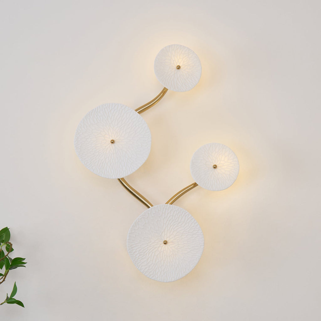 Jesse Nordic Art Petal Wall Lamp Elegant