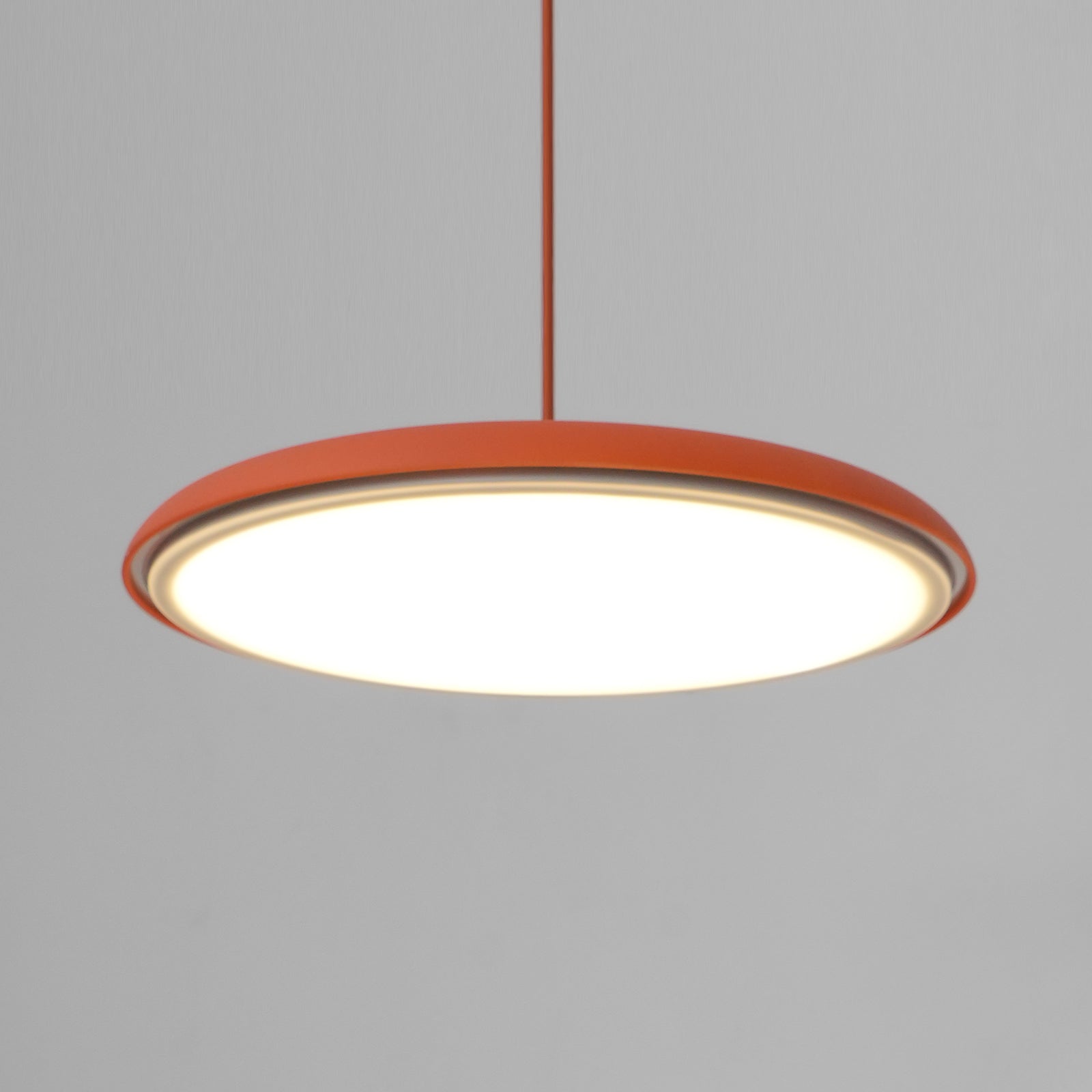 Orik Macaron Suspensions