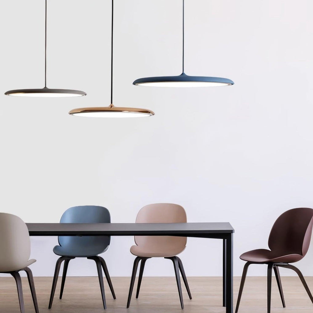 Orik Macaron Suspensions