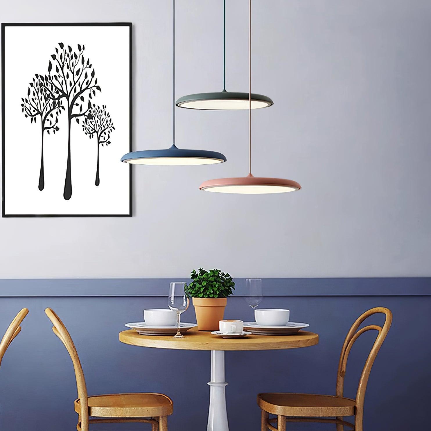 Orik Macaron Suspensions