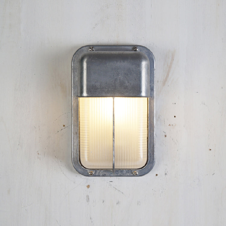 Olcarila Vintage Outdoor Glass Wall Sconce