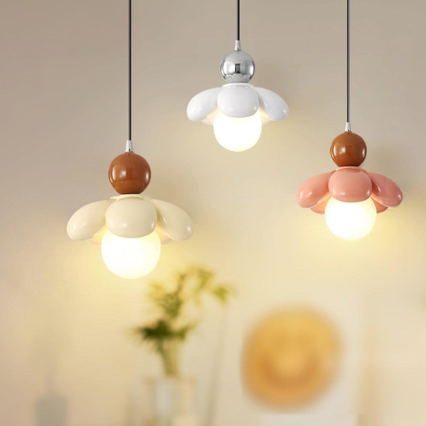 Blossi Modern Flower Suspension
