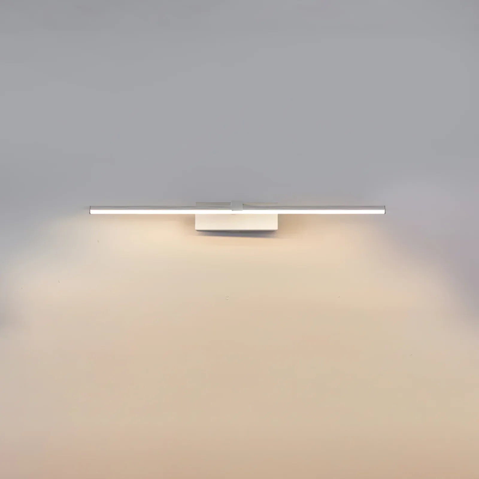 Hexa Linear Mirror Light for the Washbasin