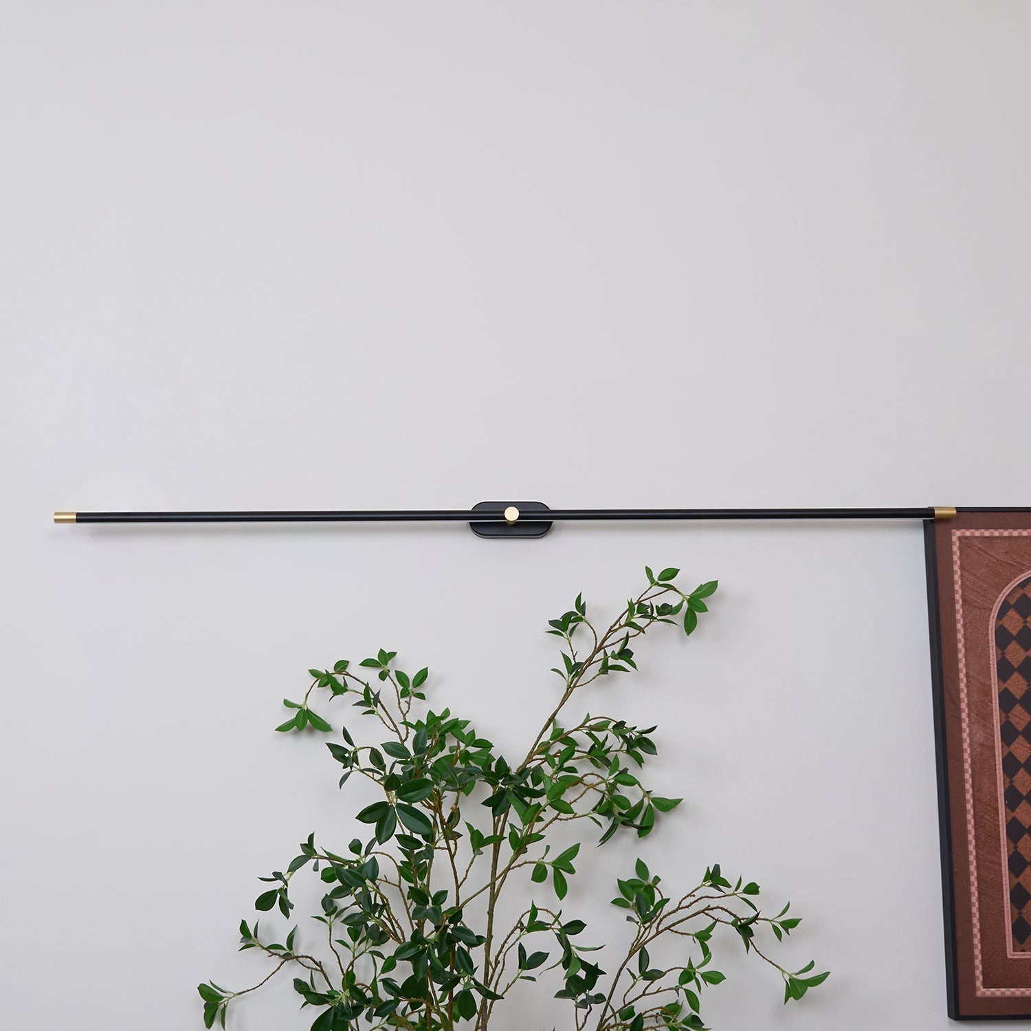 Minimalist Rechargeable Linear Wall Sconce