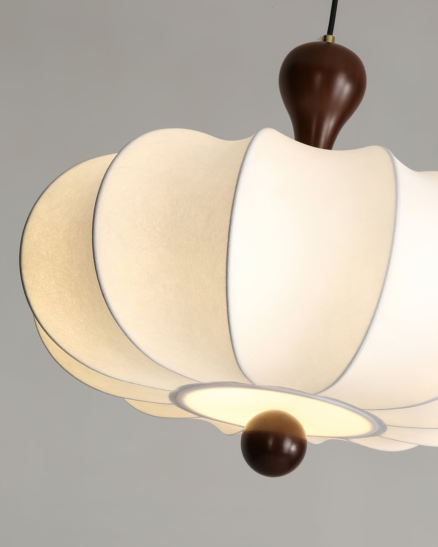 Jovian Sculpted White Suspension