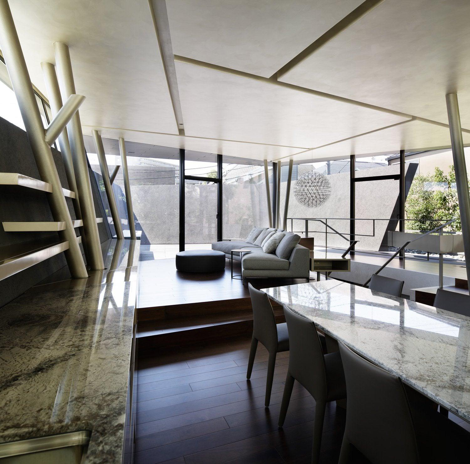 Ivthayra Luxury Postmodern Golden Ball Suspension