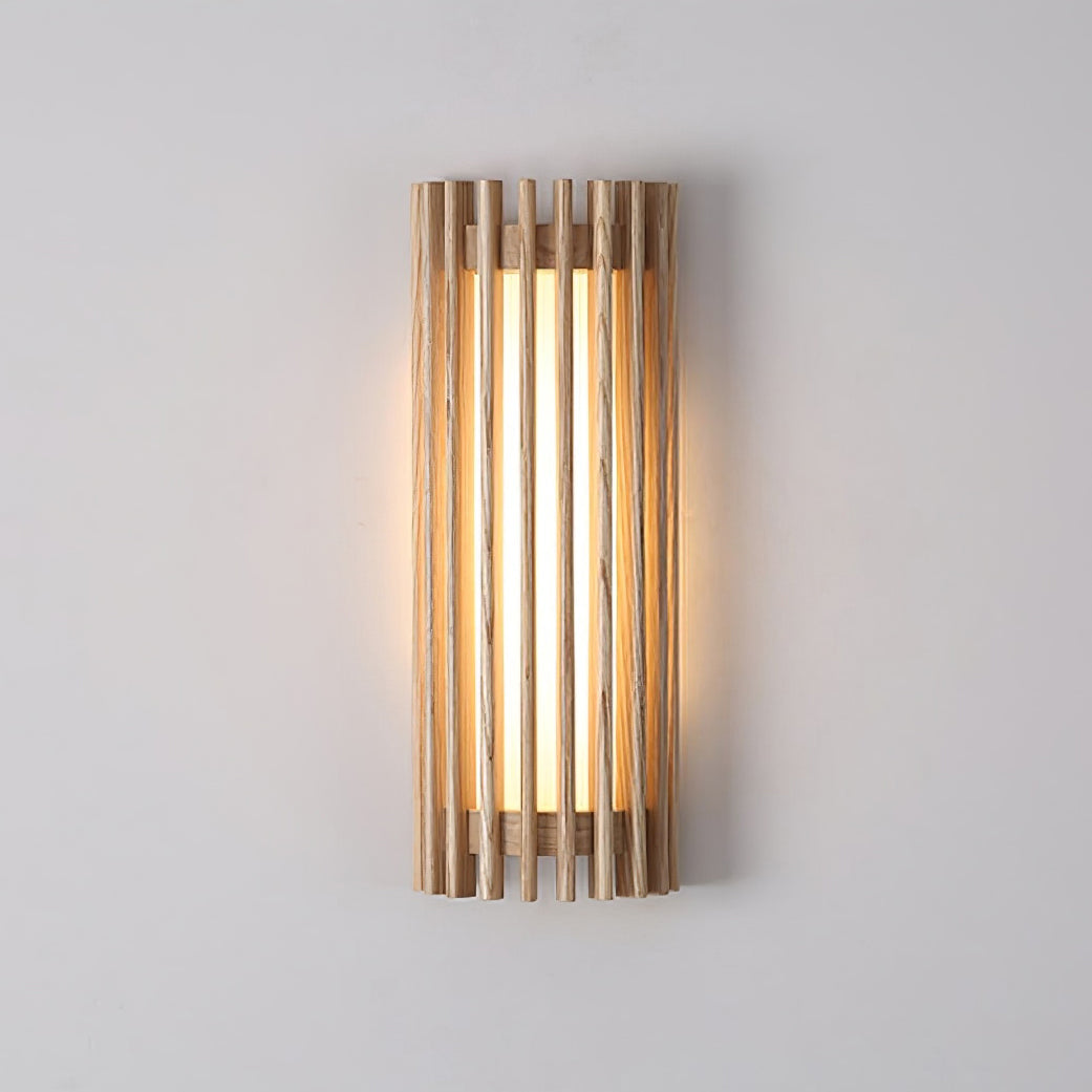 Neyra Wall Lamp for Indoor Use Made of Walnut