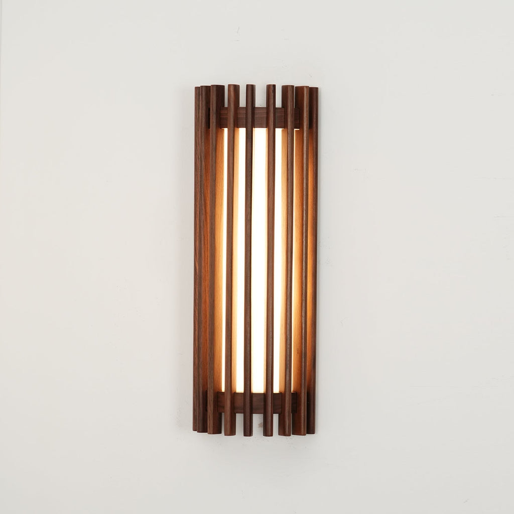 Neyra Wall Lamp for Indoor Use Made of Walnut