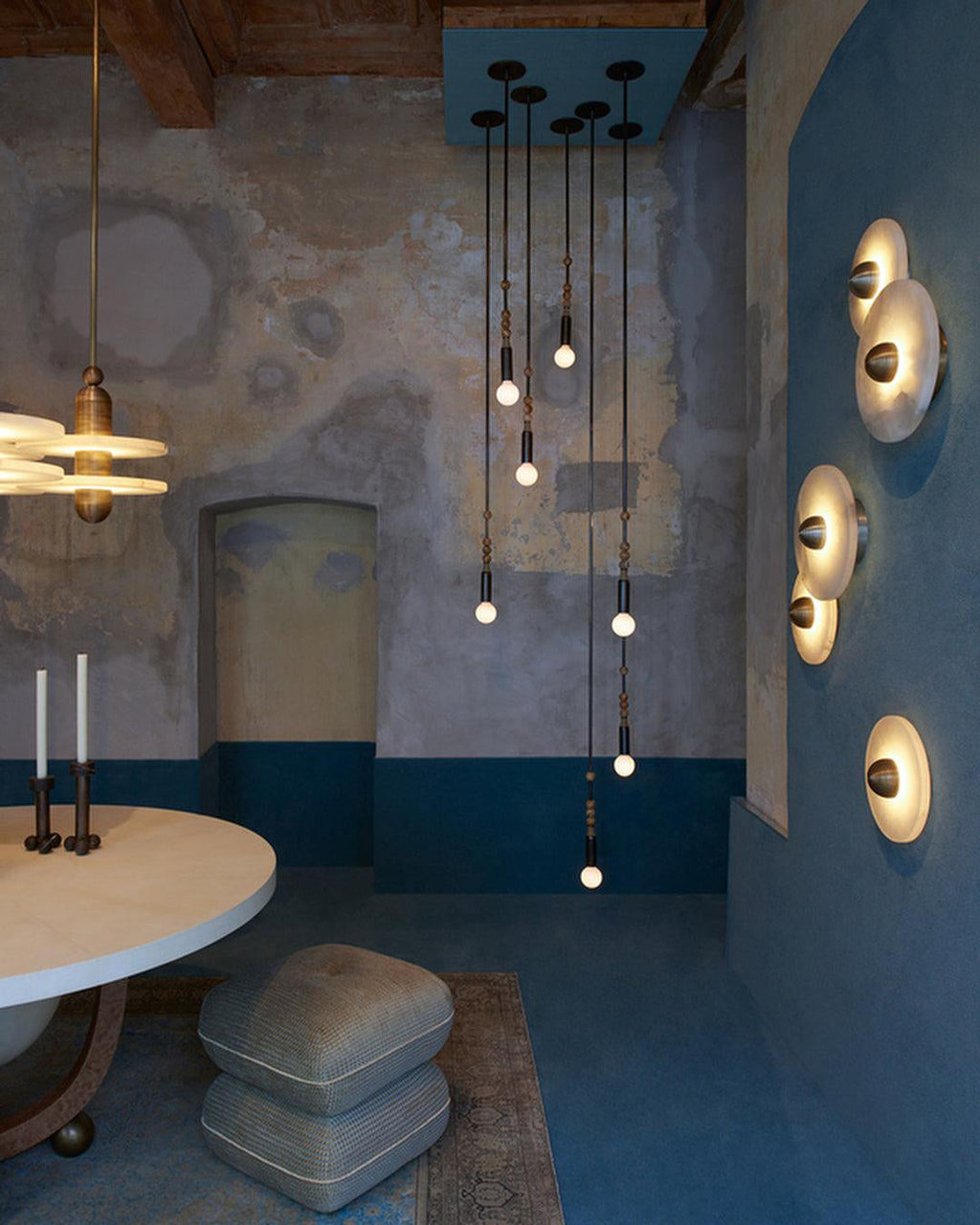 Round Wall Lamp Alabaster Fluted Brass