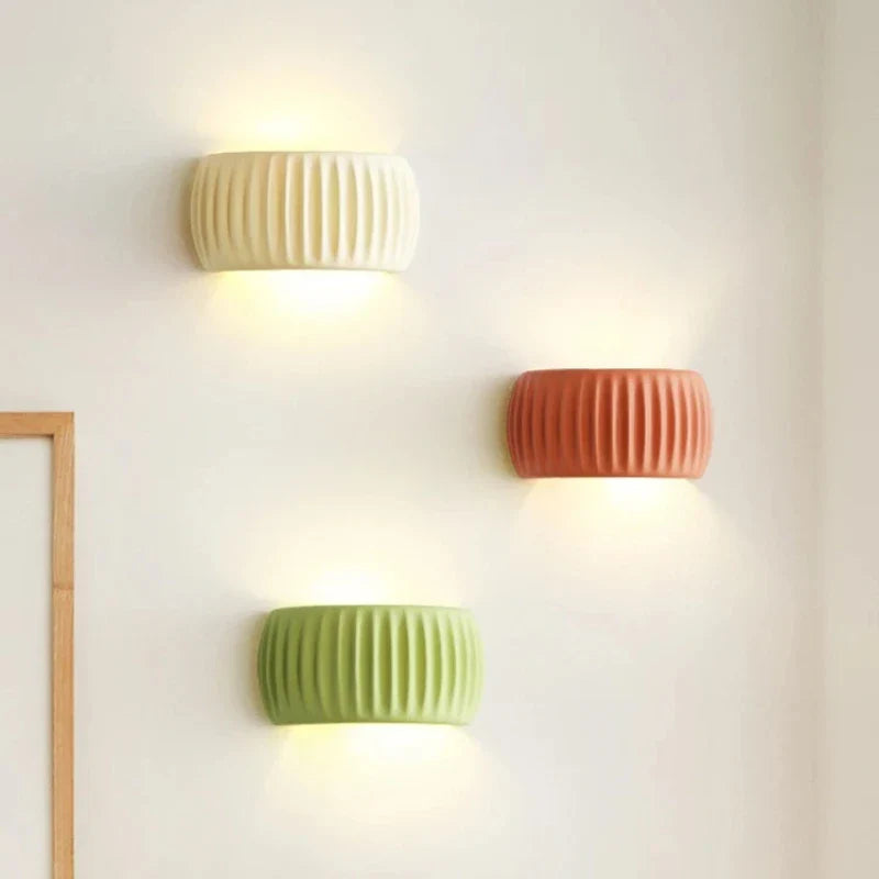 Ceramic LED Wall Lamp – Modern Decorative Lighting